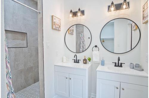 perfect spot to relax 4br 3ba near dtown hemisfair
