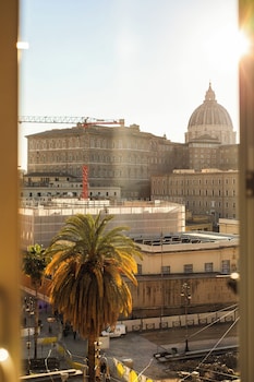 r c vatican view