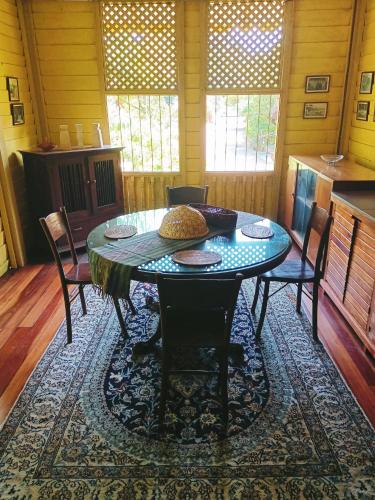 bagas zakariah orchard lodge