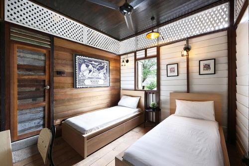 bagas zakariah orchard lodge