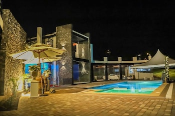 Los Laureles Glamping,,5 star