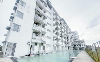 Best Deal Studio Apartment At Vivo Yogyakarta,,3 star