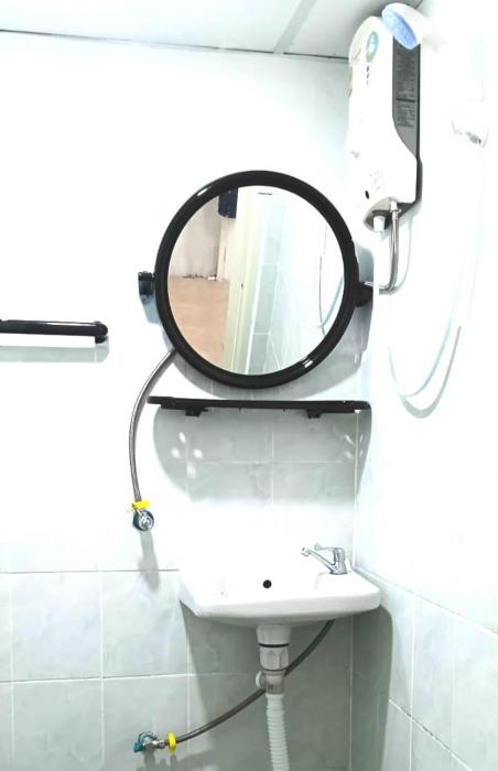 marine guest house encore