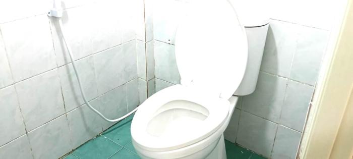 marine guest house encore