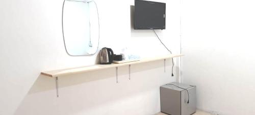 marine guest house encore