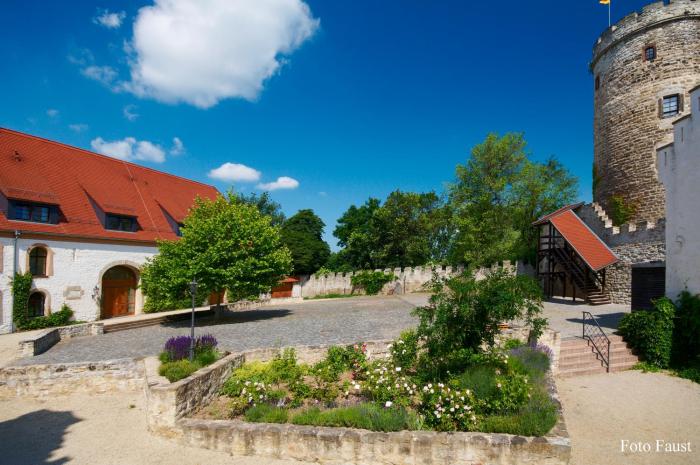 schlosshotel schkopau