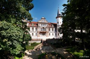 Schlosshotel Schkopau,,4 star