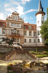 Schlosshotel Schkopau,,4 star