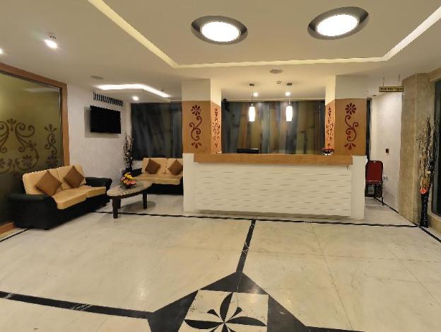 hotel gokulam park