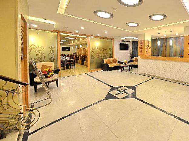 hotel gokulam park