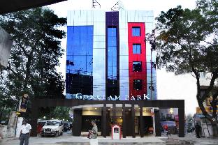 hotel gokulam park
