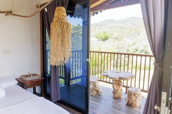 Montana Eco Hotel,,3 star