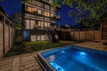 the halifax rooftop home furnished