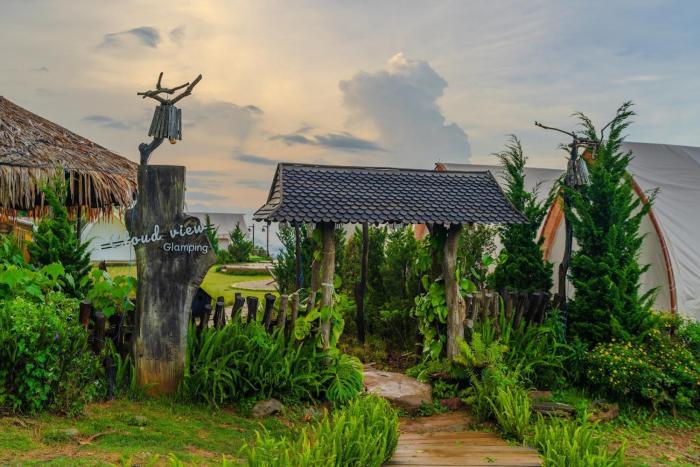 cloud9 and cloud view glamping