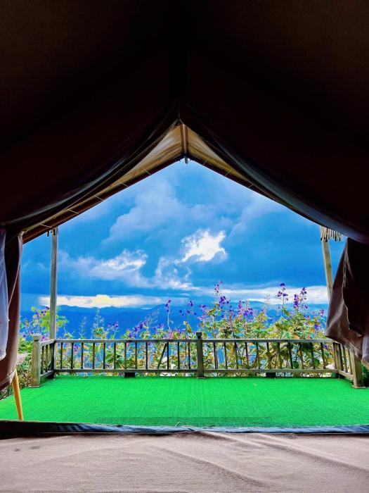 cloud9 and cloud view glamping