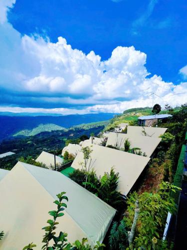 cloud9 and cloud view glamping