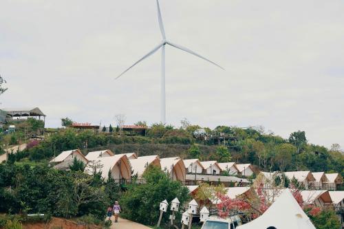 cloud9 and cloud view glamping