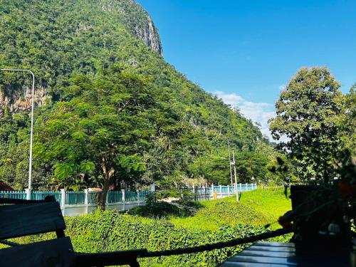 mango villa nong khiaw