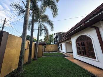 villa sky blue