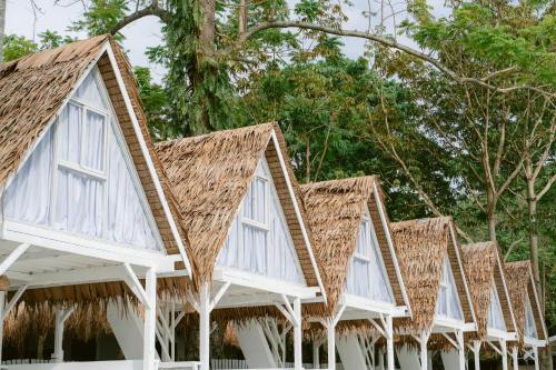 manawari beach resort