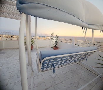 white roof hurghada