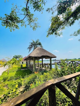 platinum blue island resort