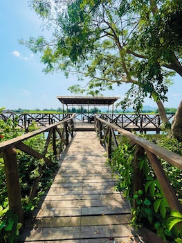 platinum blue island resort