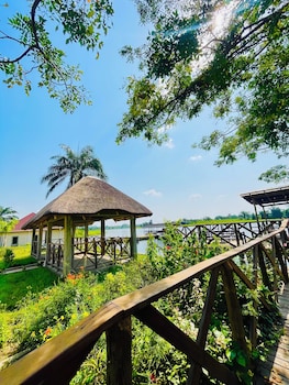 platinum blue island resort