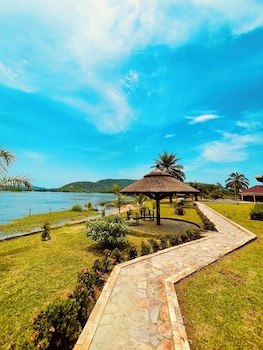 platinum blue island resort