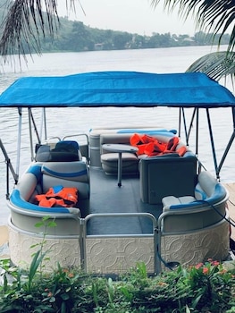 platinum blue island resort