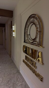 Calma Hotel,,2 star