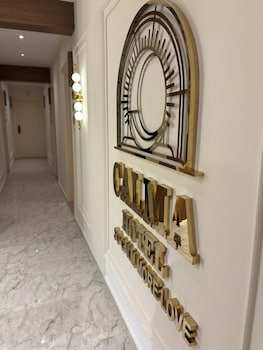Calma Hotel,,2 star
