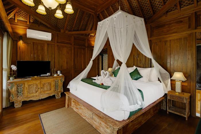 suraya ubud villa