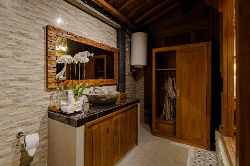 suraya ubud villa