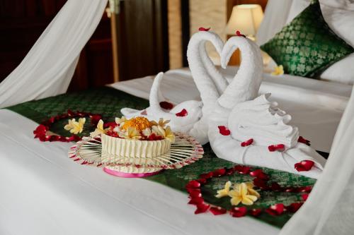 suraya ubud villa