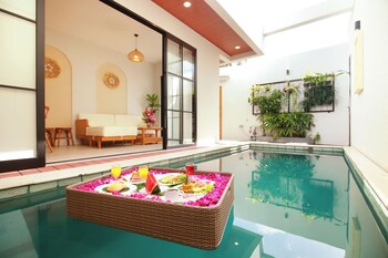 the canggu dome 2 roof top villa