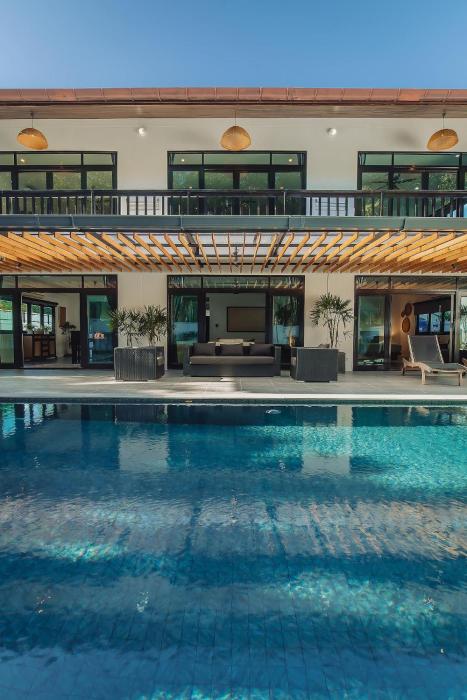 eden pool villa
