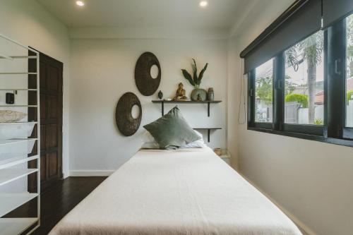 eden pool villa