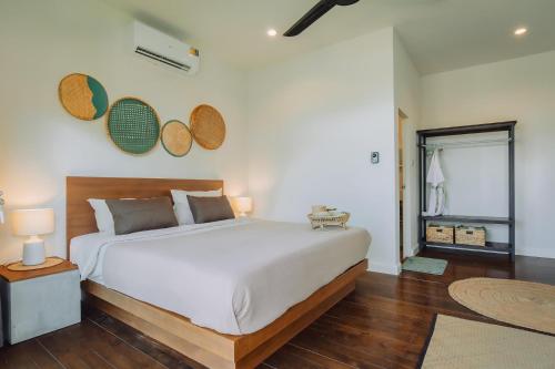 eden pool villa