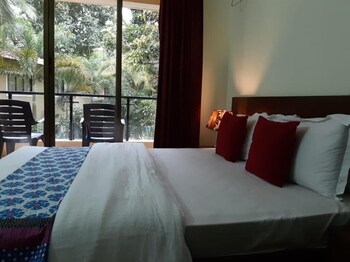 tranquil 1bhk garden estate pool palolem beach