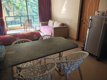 tranquil 1bhk garden estate pool palolem beach
