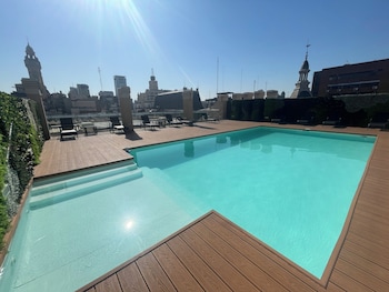 ayres suites moreno