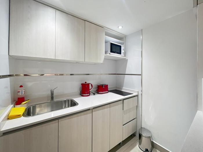 ayres suites moreno
