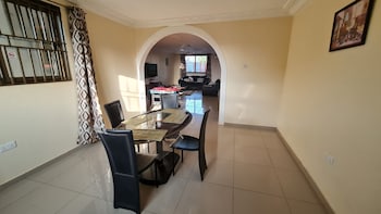 The Charways Lodge,,4 star