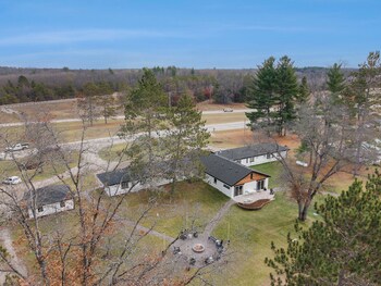 the windmoor lodge