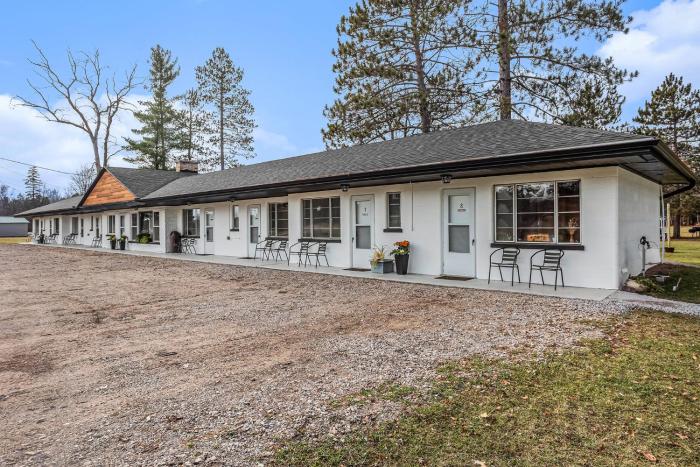 the windmoor lodge