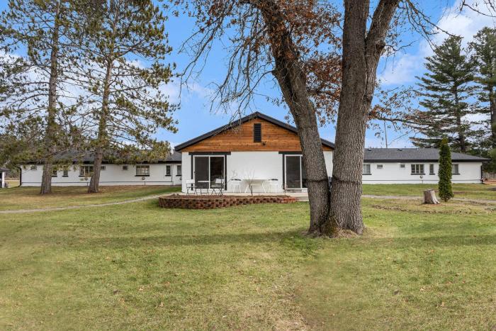 the windmoor lodge