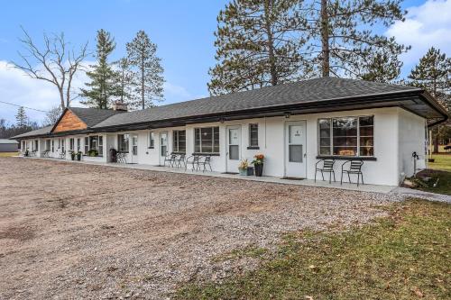 the windmoor lodge