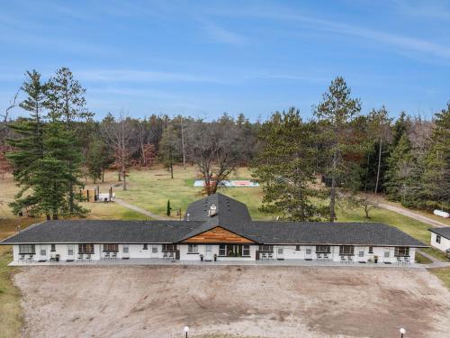 the windmoor lodge