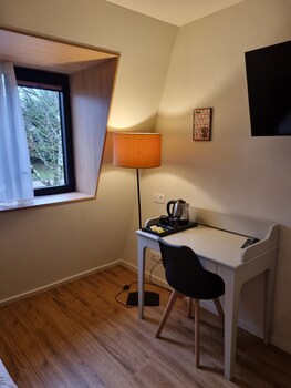 ninas hideaway hotel madames dream